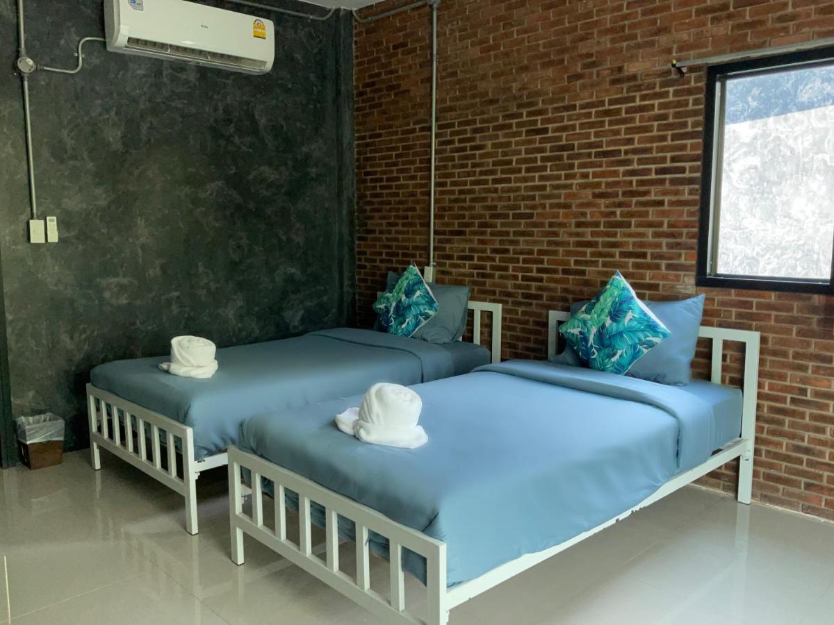 Baan Tonjaeng Resort Chai Nat Exterior foto